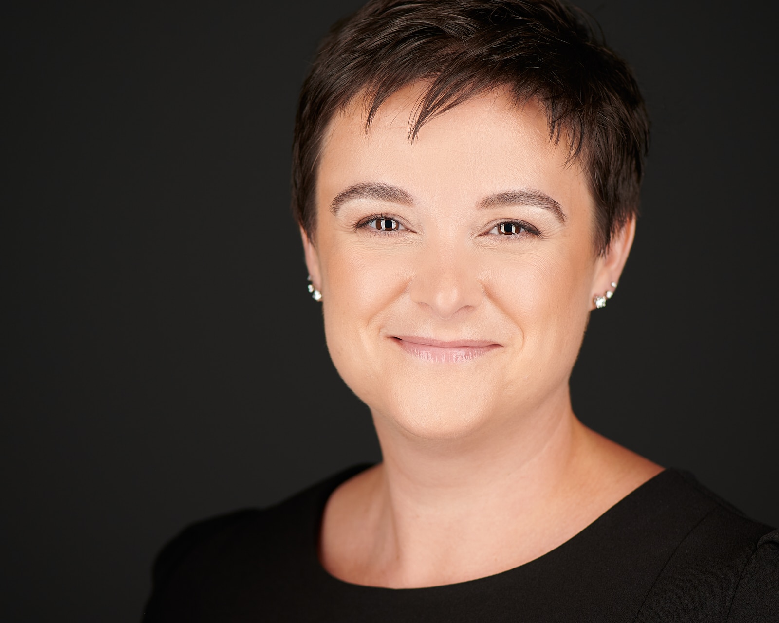 Headshot-2021-CB-001P-BakerGitt_294-TightCrop