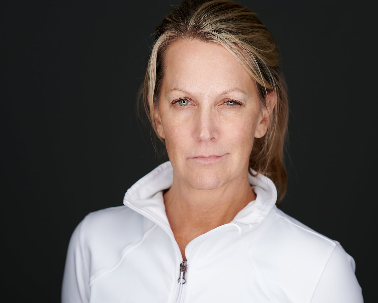 HeidiMarieBellPhotography-2021-HMB-LightingHeadshot11292021_070 1