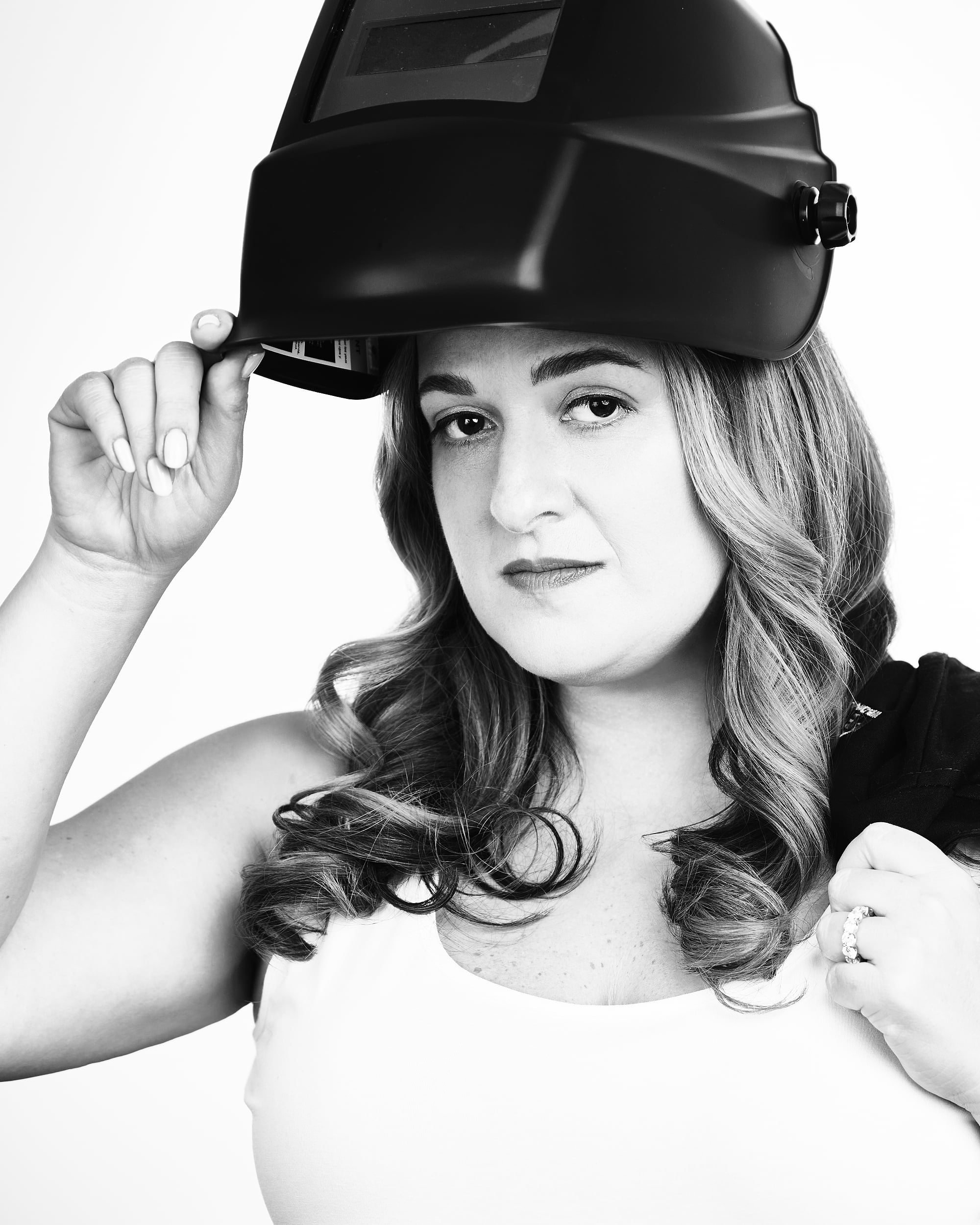 Branding-Social-0577-TightCropBW-2025-AV-001P-Branding_0577